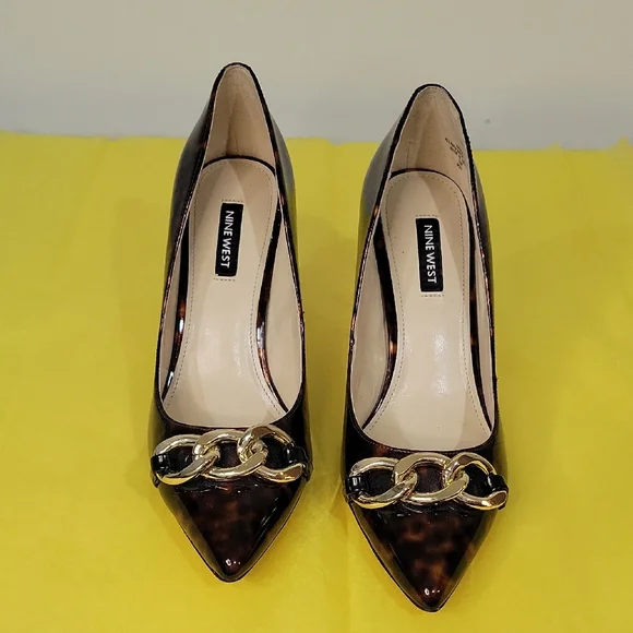 Nine West Tortoise Brown Pumps w/ Gold Chain LIKE NEW Size 8.5 - Picture 1 of 10
